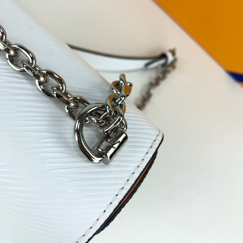 Tntwear - Twist Handbag With Chain White