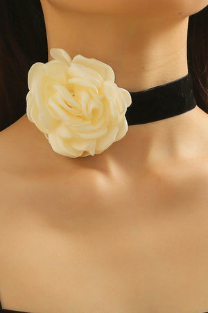 Annyston 3D Floral Collar Necklace