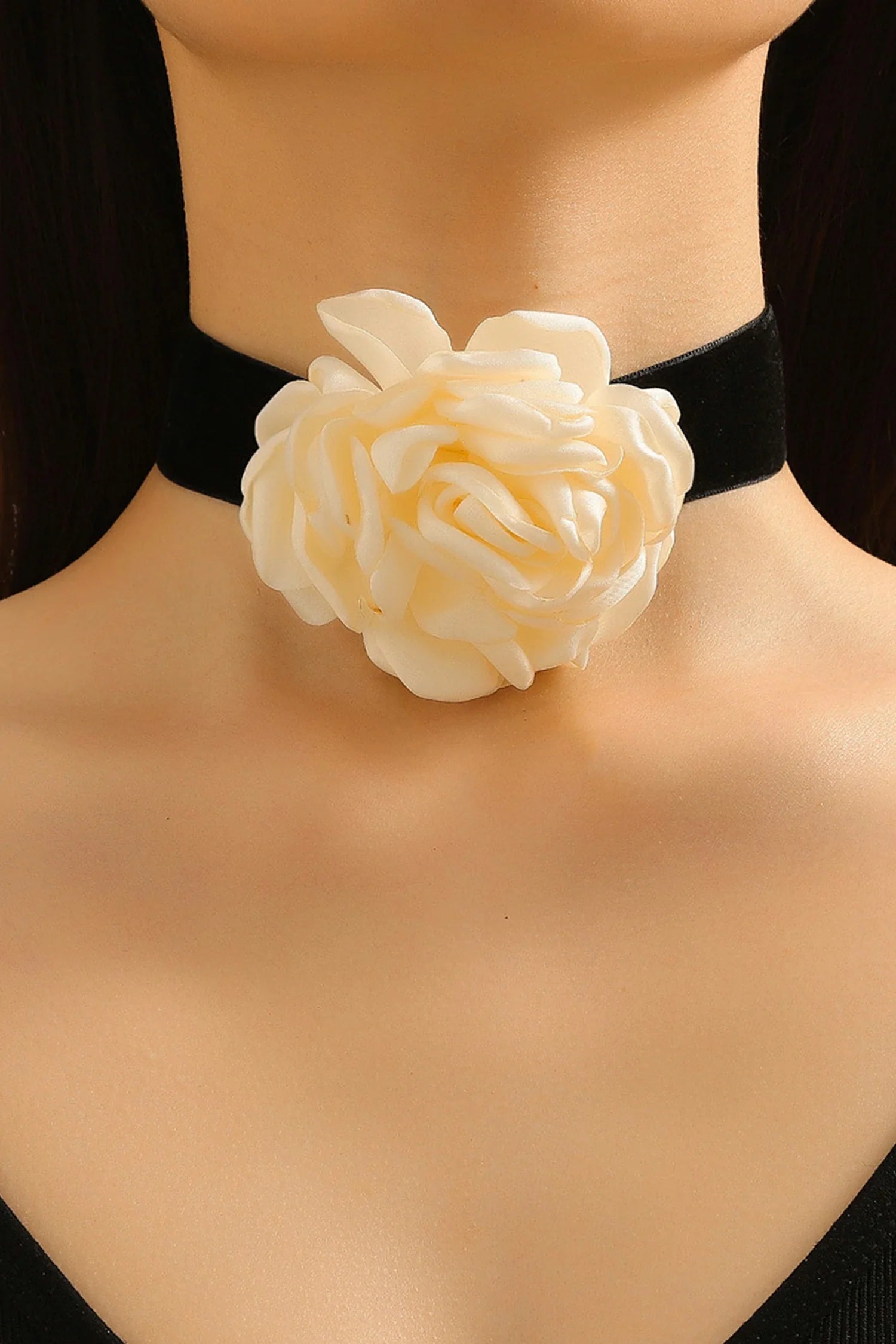 Annyston 3D Floral Collar Necklace