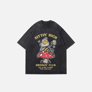 Sitting High Washed Bee Printed T-shirt - tntwear1