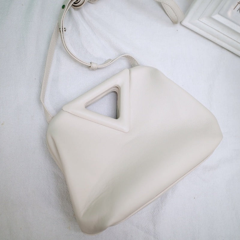 Tntwear - Triangle Shoulder Bag Milk