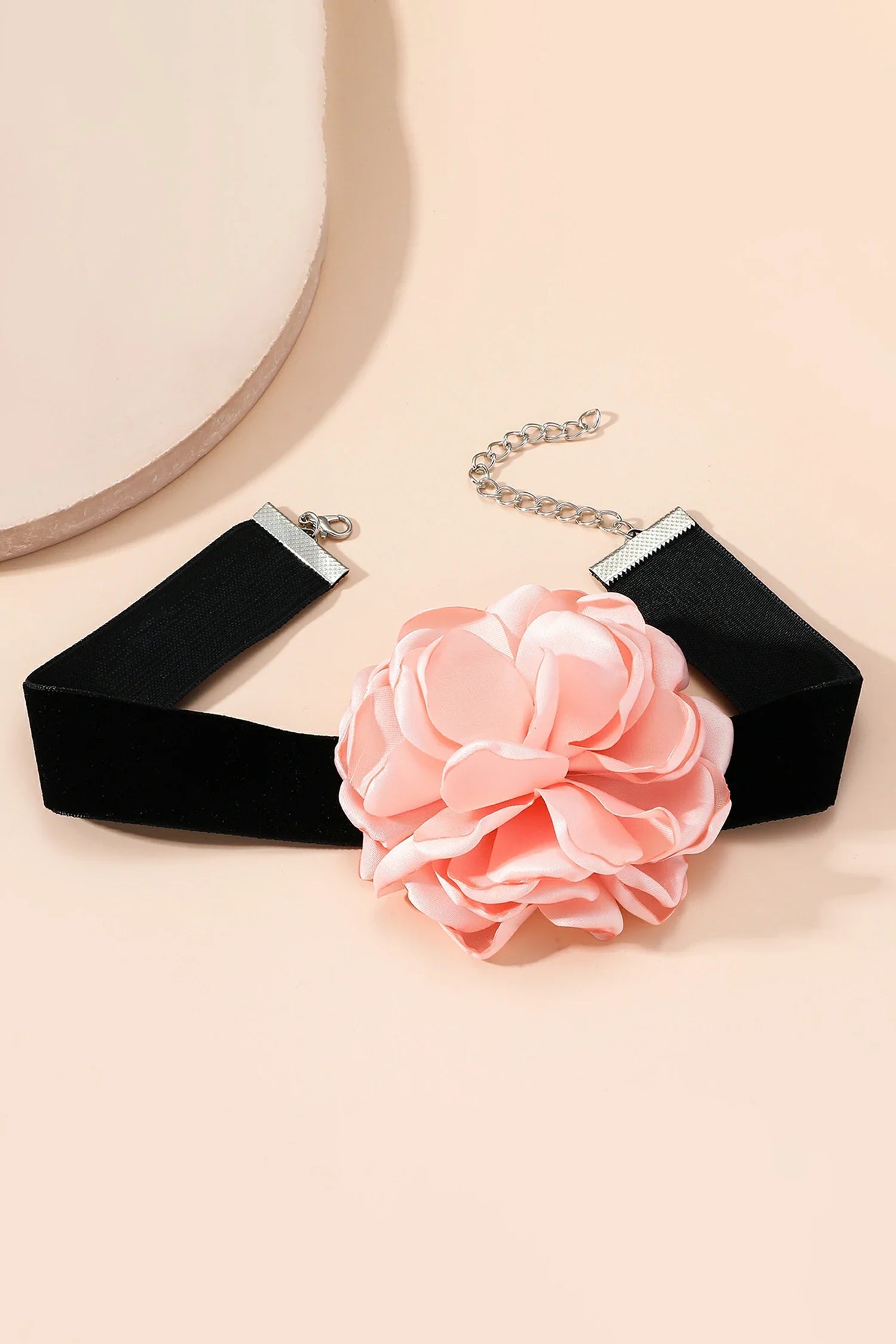 Annyston 3D Floral Collar Necklace