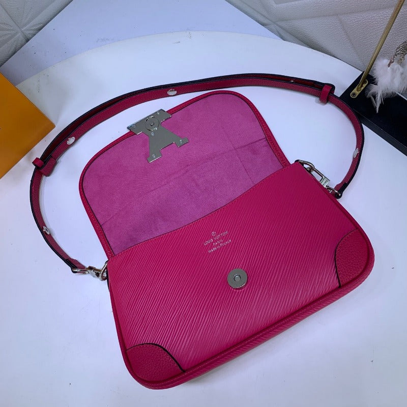 Tntwear - Buci Shoulder Bag Pink