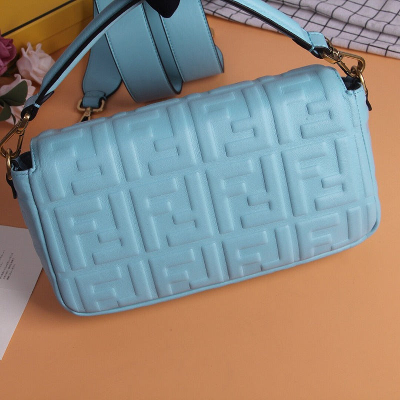 Tntwear - Baguette Nappa Shoulder Bag Sky Blue