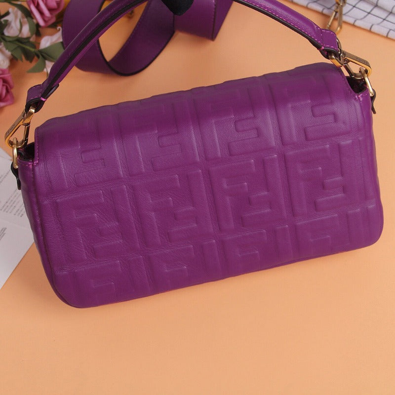 Tntwear - Baguette Nappa Shoulder Bag Lilac