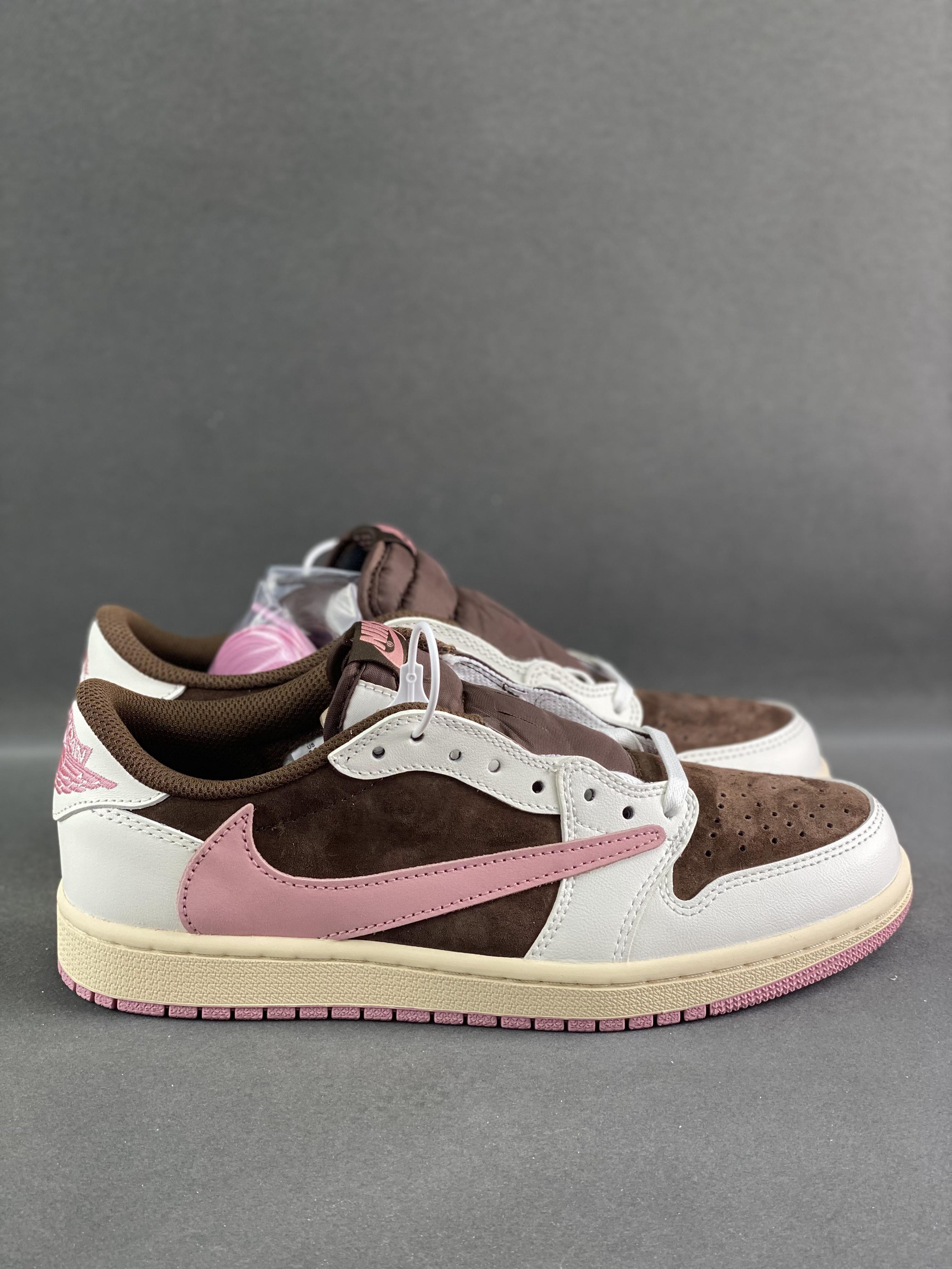 Custom Travis Scott x Air Jordan 1 Low DX4131-206 - tntwear1