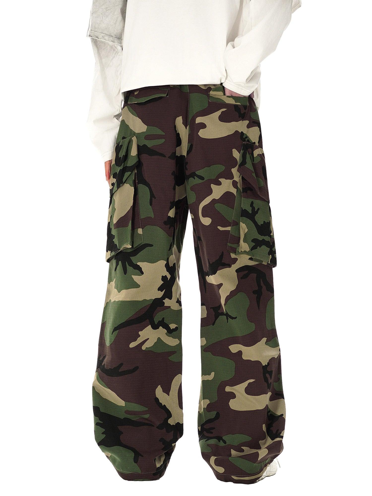 Tntwear High Street Badge Camouflage Multi-Pocket Pants