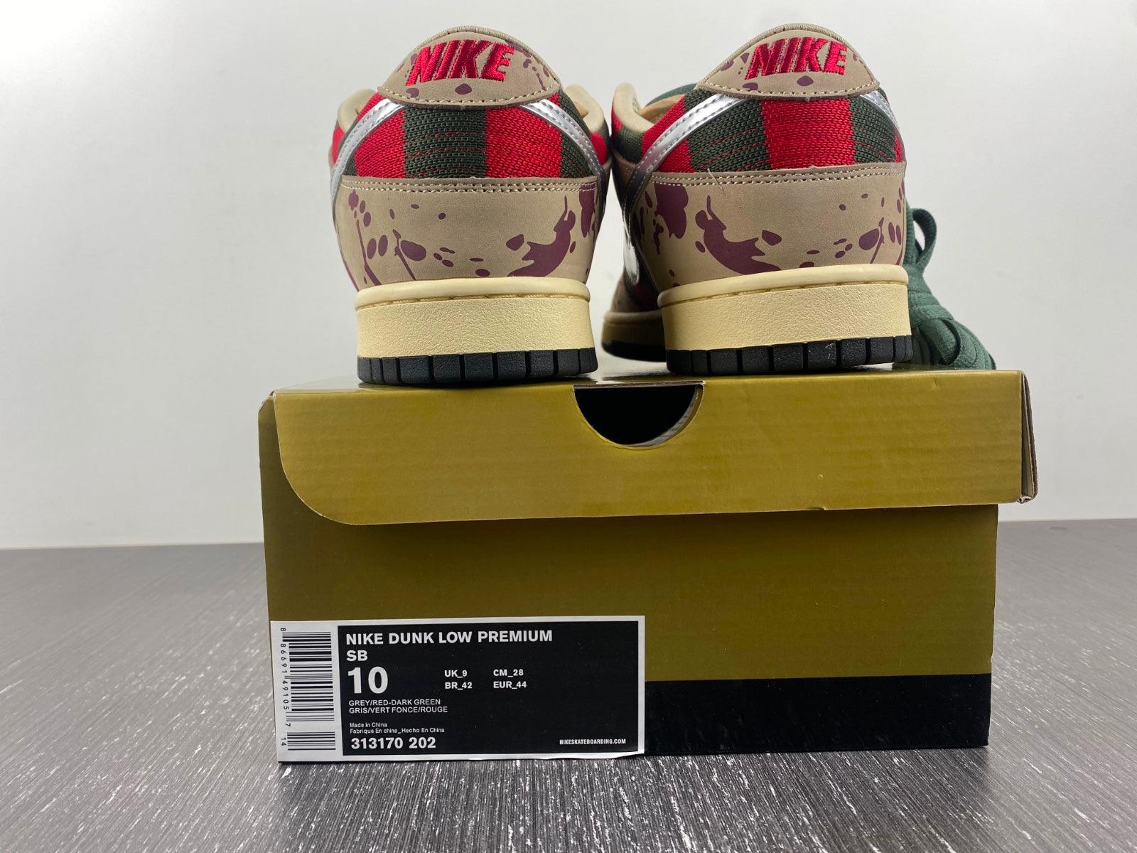 Custom SB Dunk Low “Freddy Krueger” - tntwear1