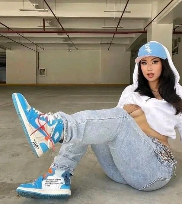 Custom Air Jordan 1 OFF-White Blue Sneakers