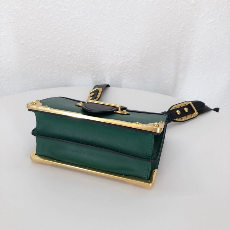 Tntwear - Cahier Leather Bag Green