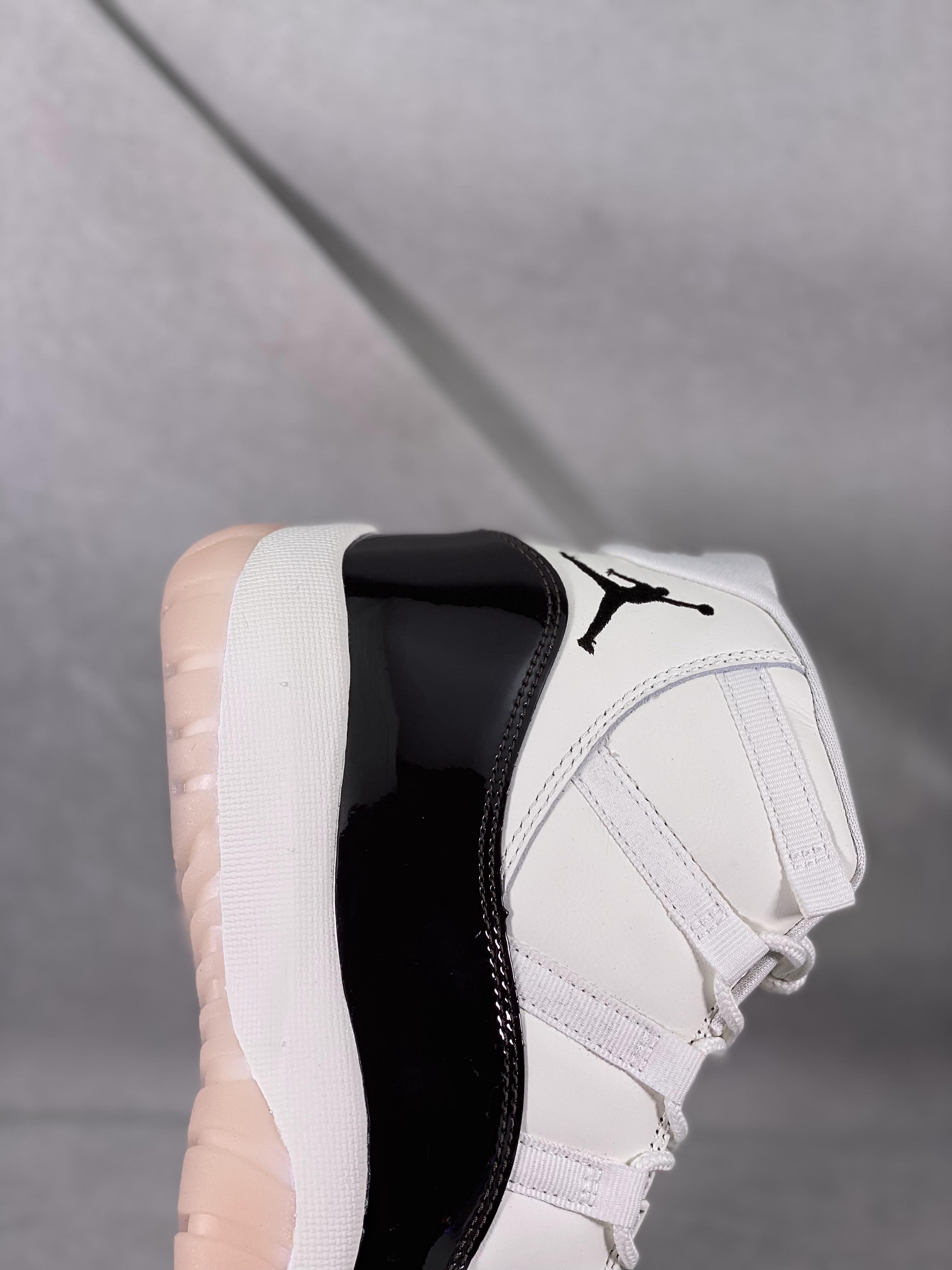 Custom Air Jordan AJ11 "Neapolitan" AR0715-101 - tntwear1