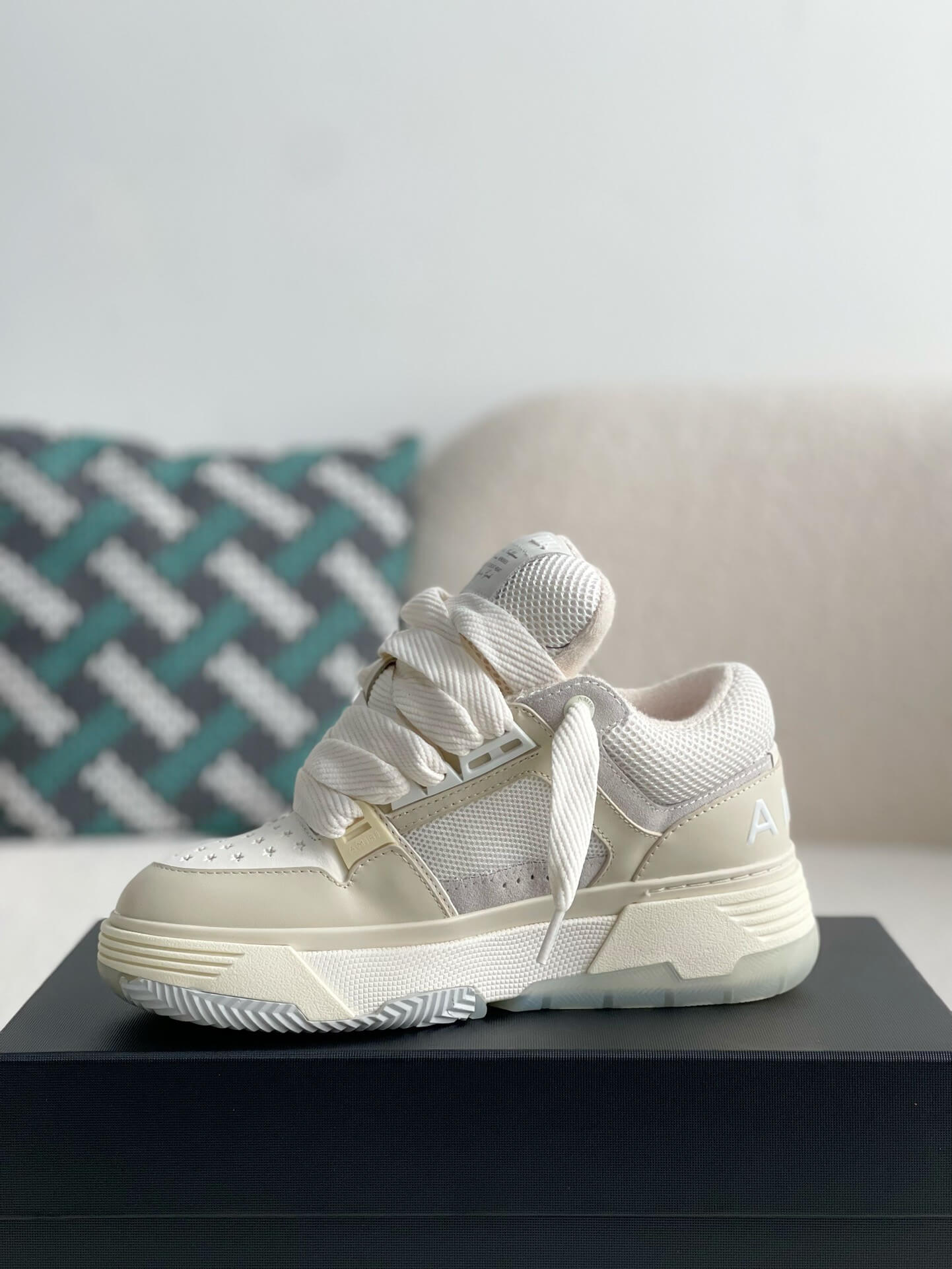 AMIRI MA-1 Sneakers White Beige Sneaker