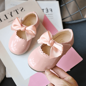 Ainoah Girls' Flat Shoes