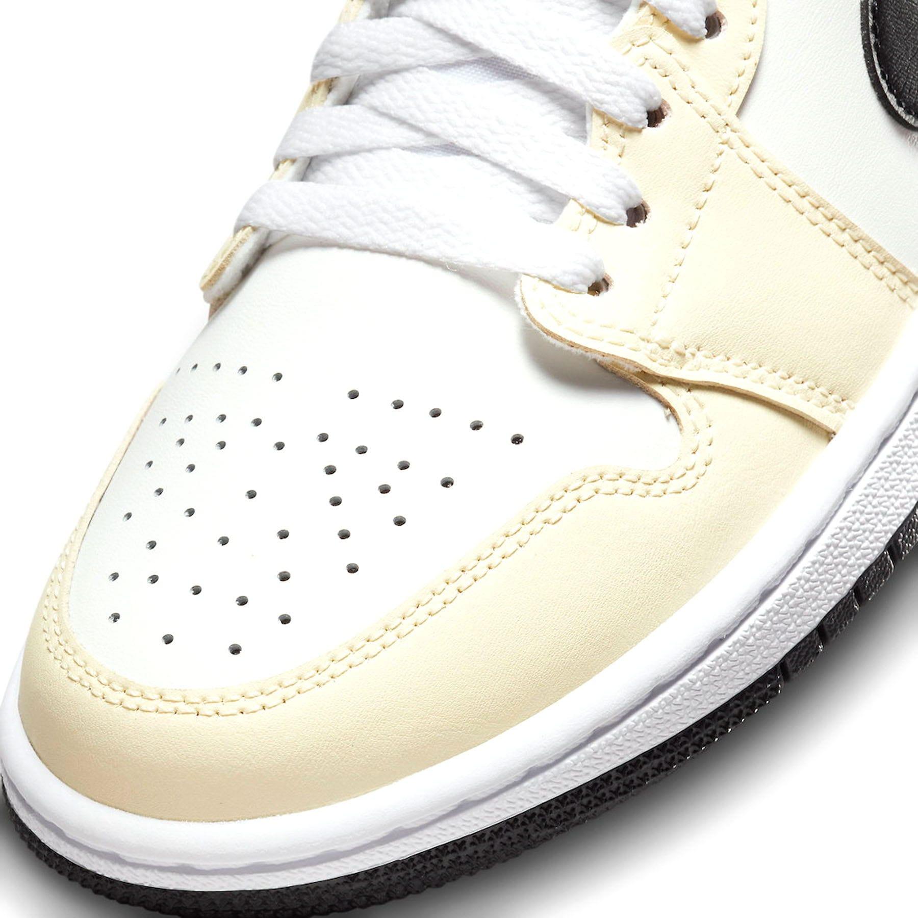 Air Jordan 1 Mid Wmns 'Coconut Milk' - tntwear1