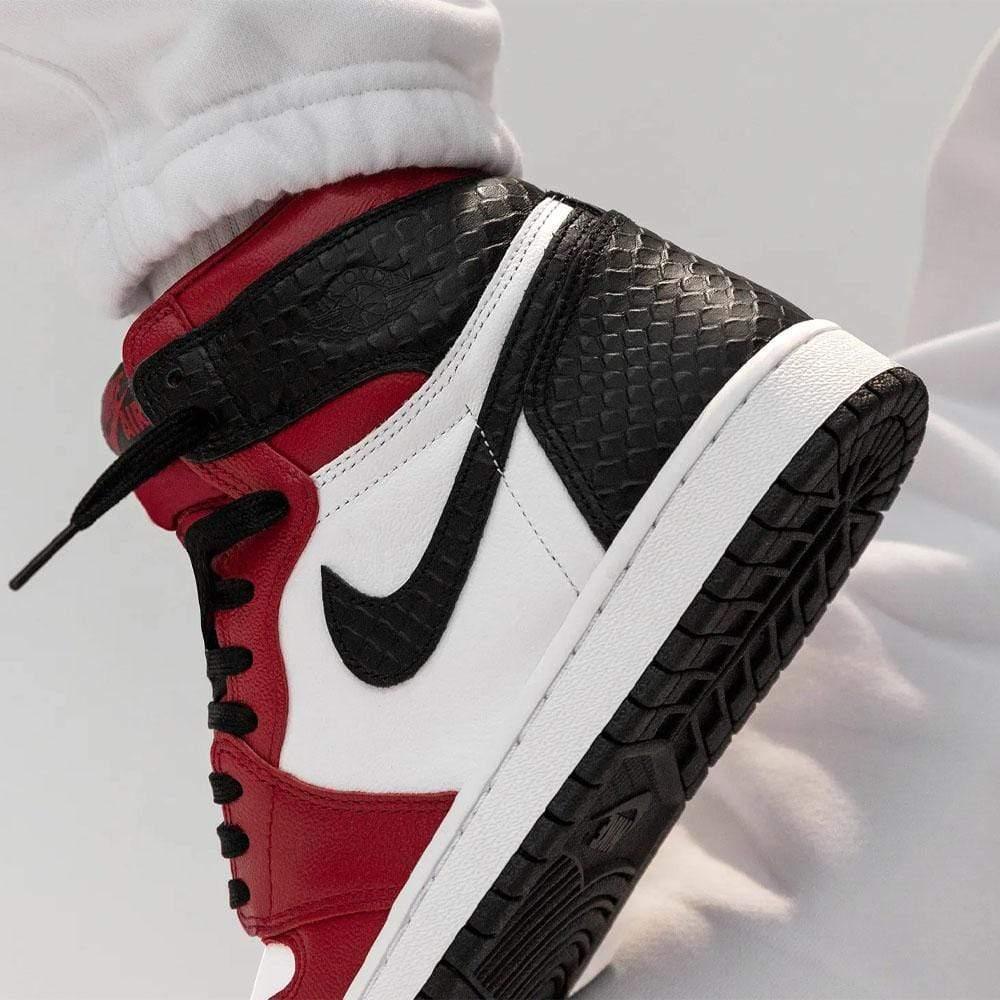 Air Jordan 1 Retro High Satin Snake Chicago (W) - tntwear1