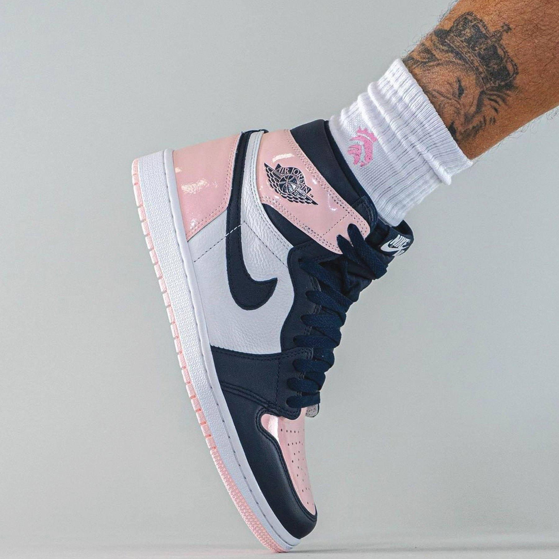 Air Jordan 1 Retro High Wmns OG SE 'Bubble Gum' - tntwear1