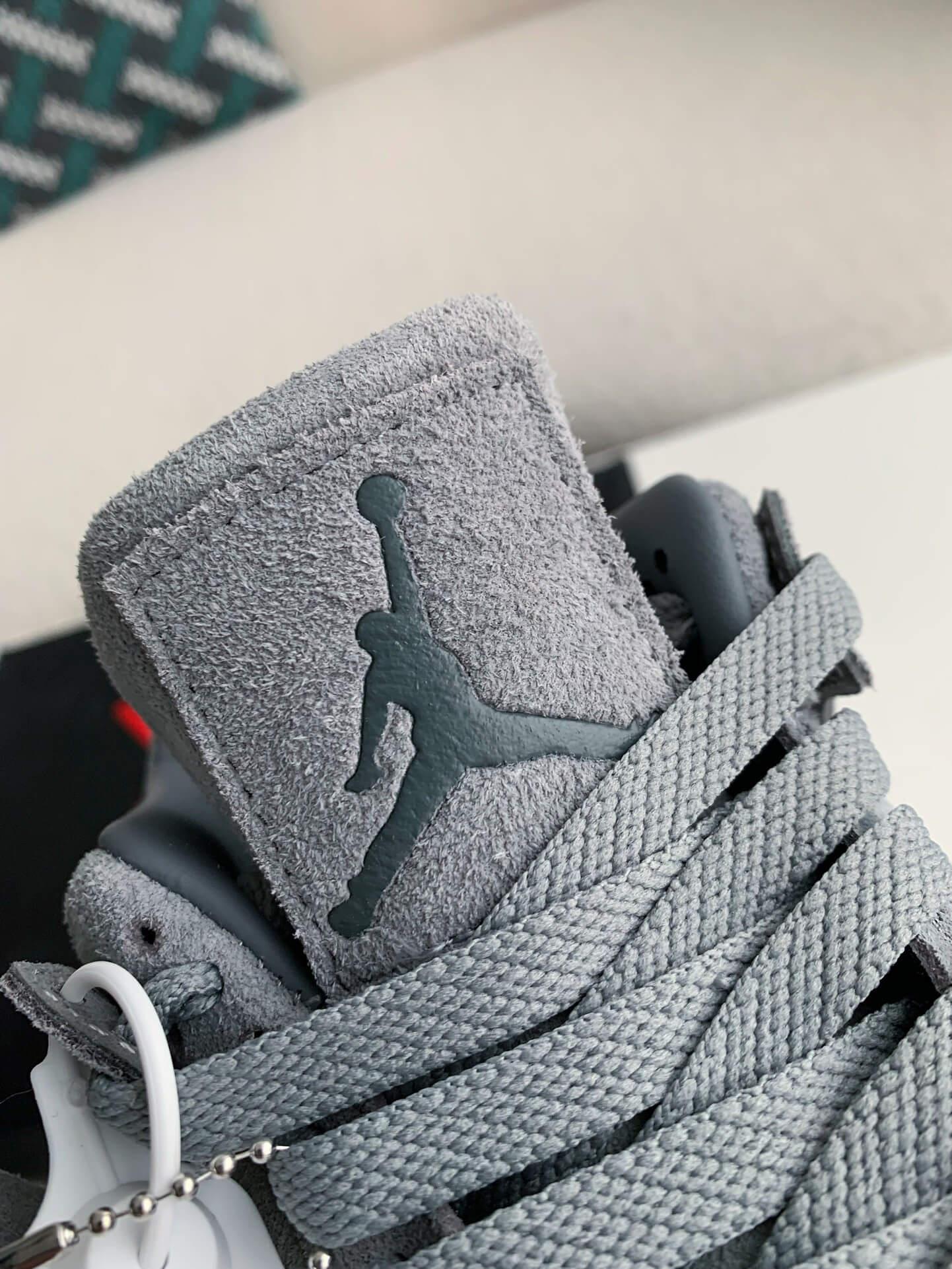 Air Jordan 4 Retro Suede Kaws "Cool Grey" - tntwear1