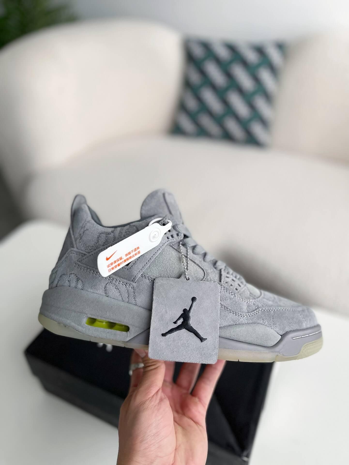 Air Jordan 4 Retro Suede Kaws "Cool Grey" - tntwear1