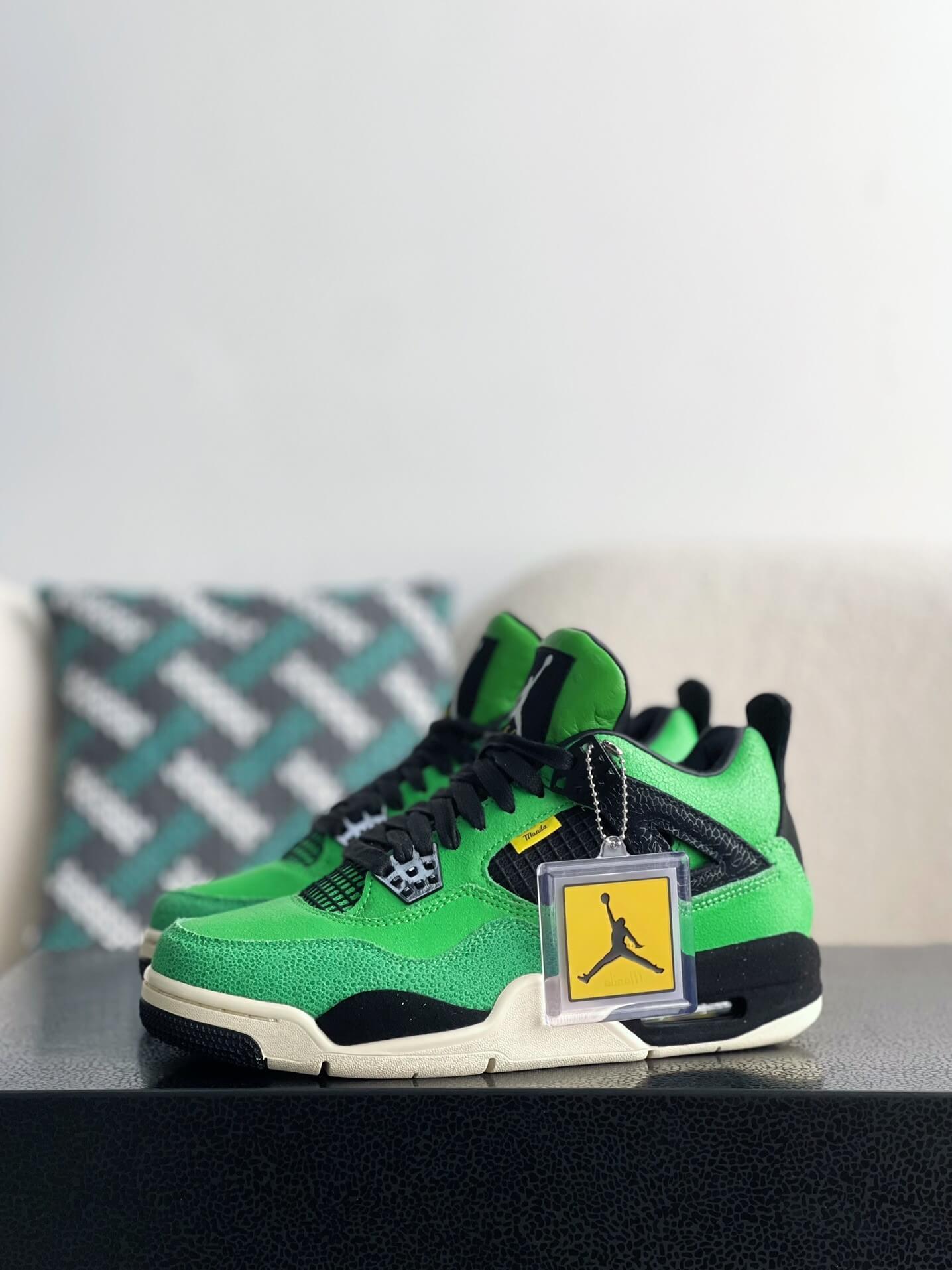 Air Jordan 4 Retro "Manila" Sneaker - tntwear1