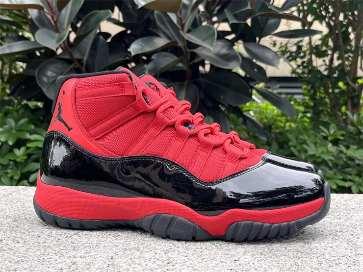 Air Jordan 11 Retro "Bred" Sneaker