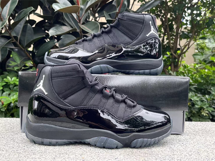 Air Jordan 11 Retro "Cap and Gown" Sneaker