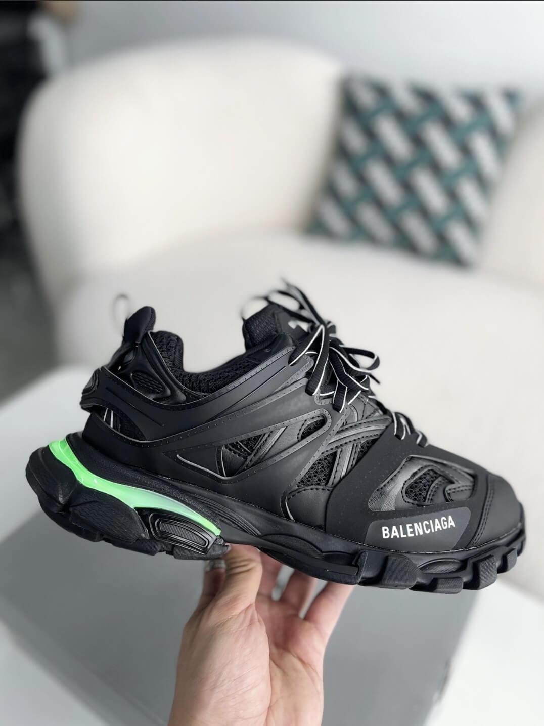 Balenciaga Track.2 Black Sneaker - tntwear1