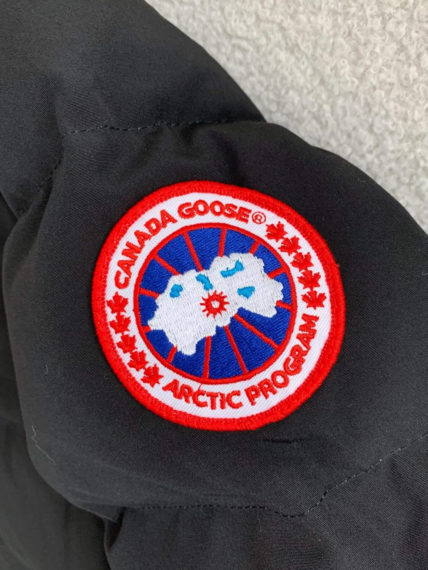 Canada Goose Wyndham Parka Black Down Jacket - tntwear1