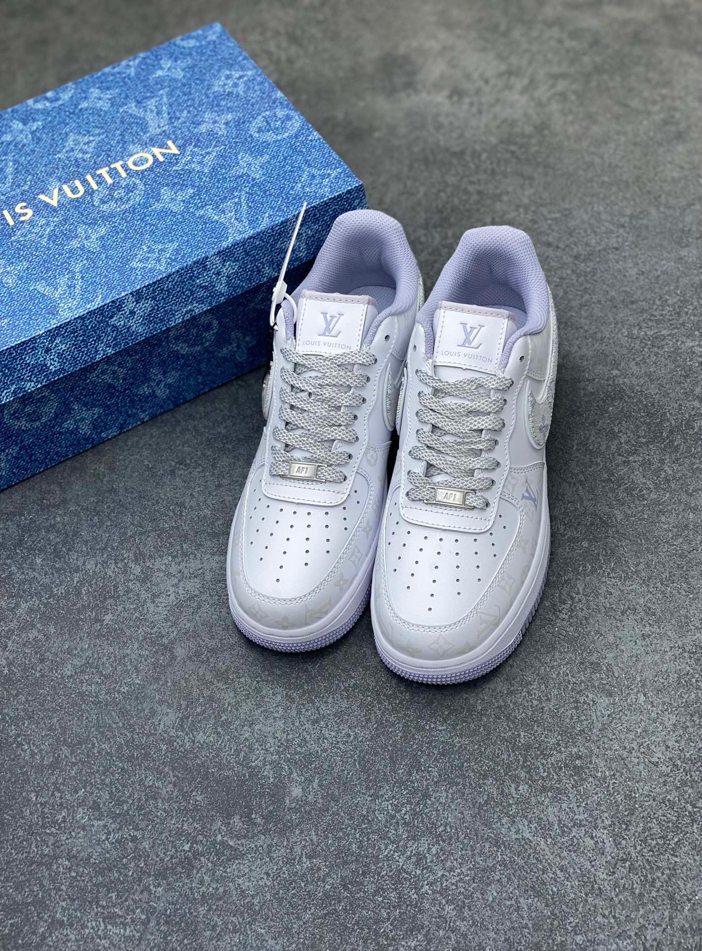 Custom Air Force 1 '07 Low “LV CV0670-200 - tntwear1