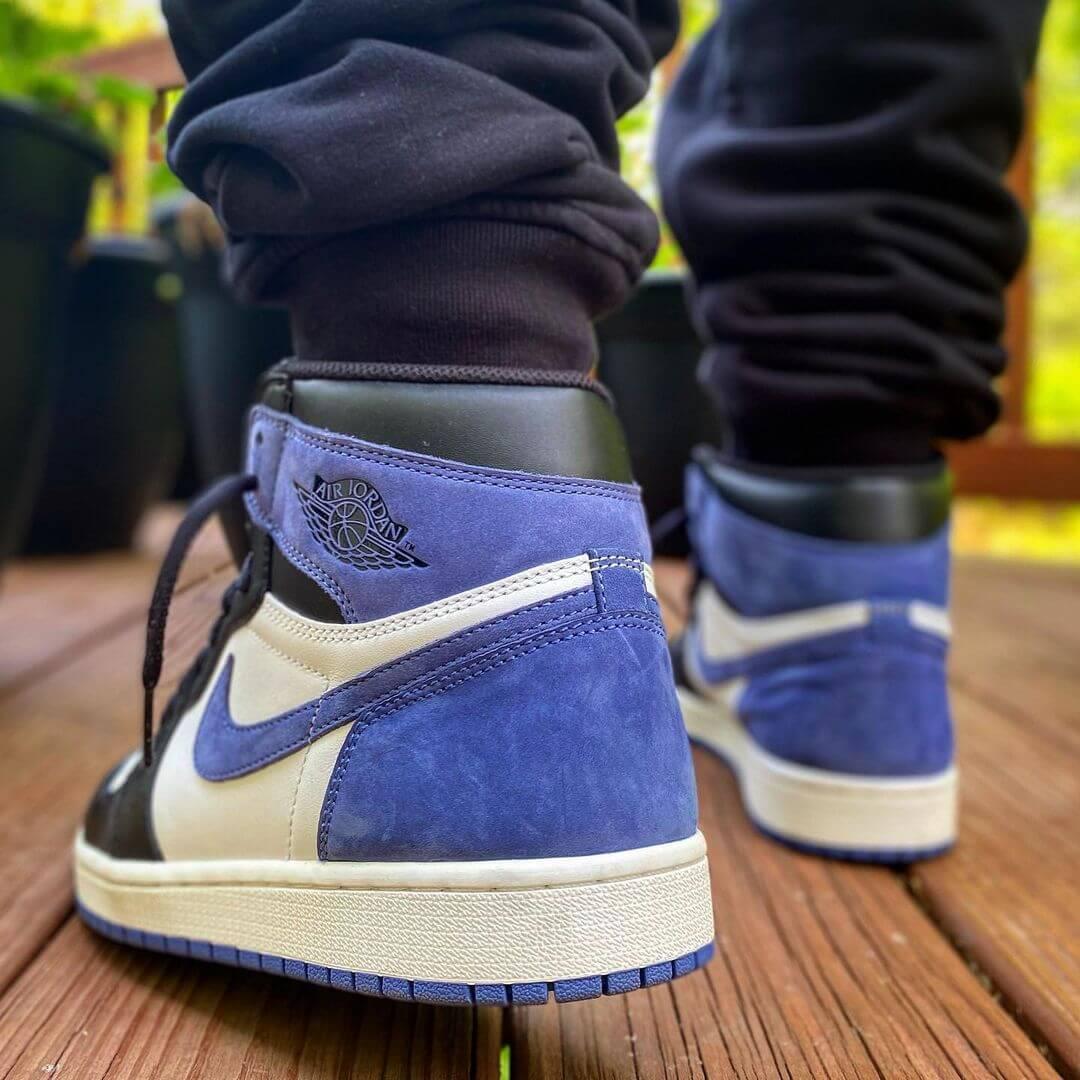 Custom Air Jordan 1 Blue Moon Sneakers - tntwear1