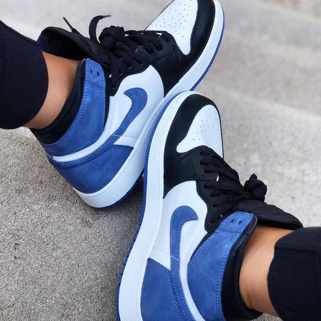 Custom Air Jordan 1 Blue Moon Sneakers - tntwear1