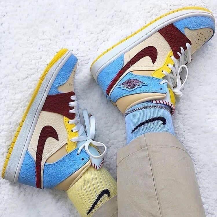 Custom Air Jordan 1 Chateau Blue Yellow Sneakers - tntwear1