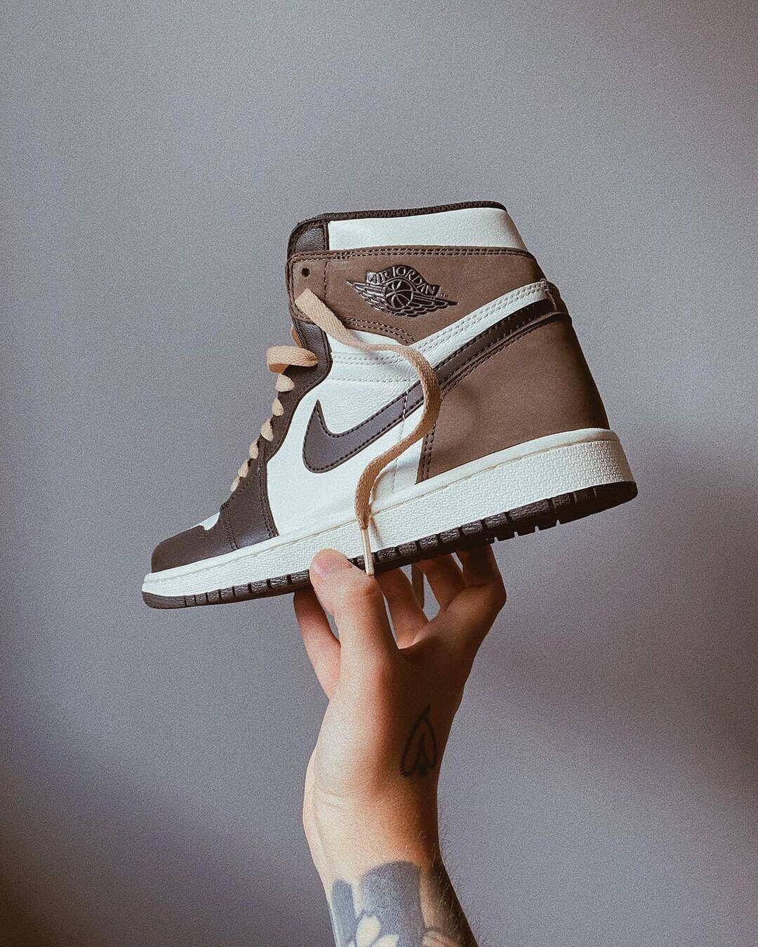 Custom Air Jordan 1 Dark Mocha Sneakers - tntwear1