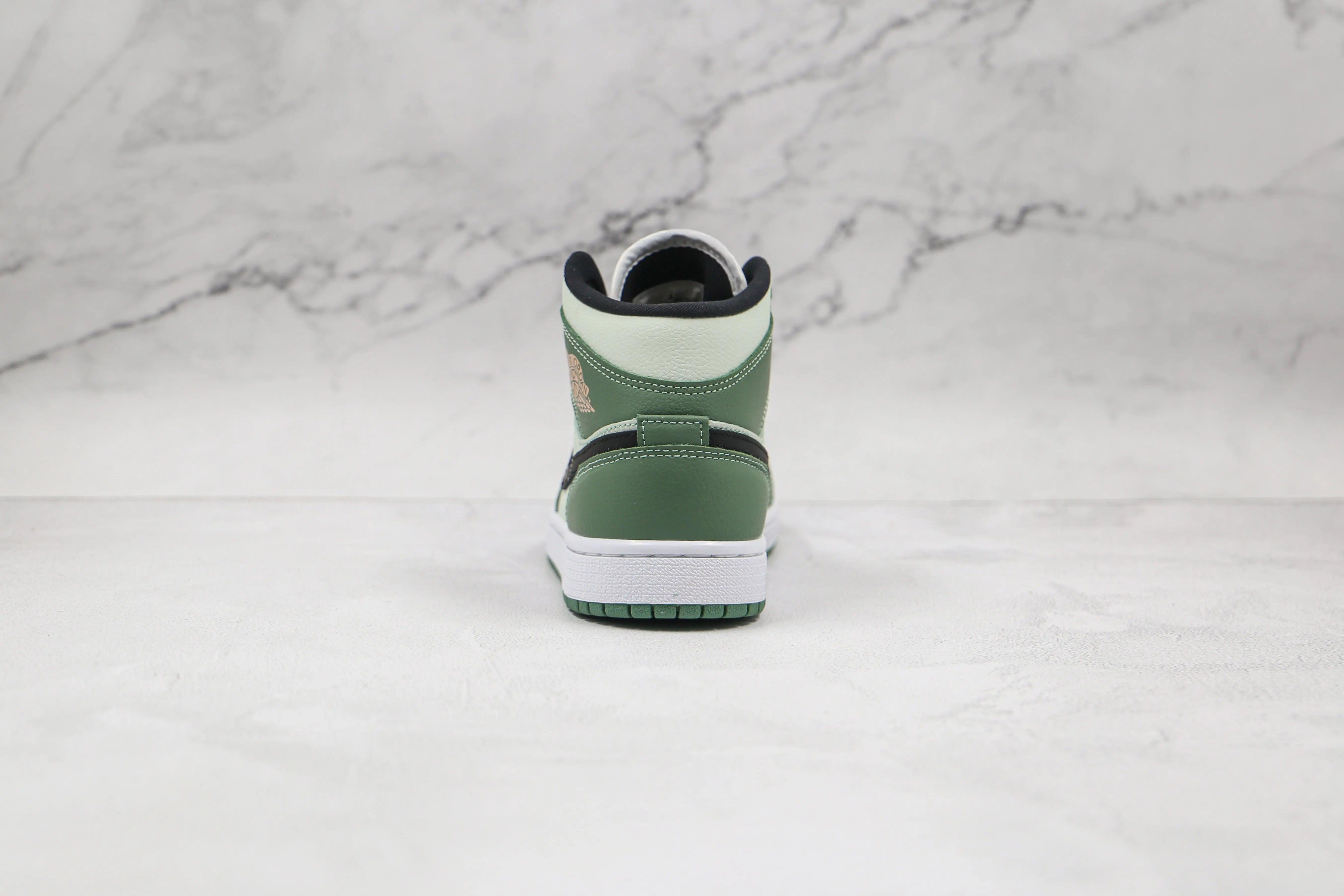 Custom Air Jordan 1 Dutch Green High Q - tntwear1