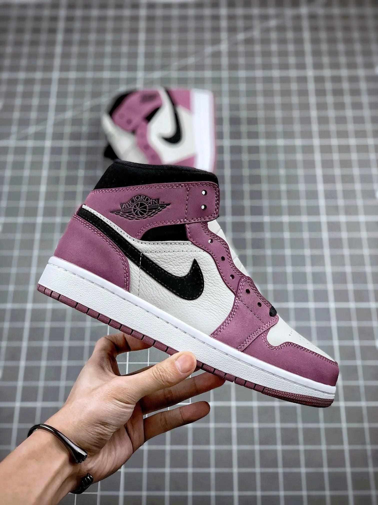 Custom Air Jordan 1 Mid DC7267 - tntwear1