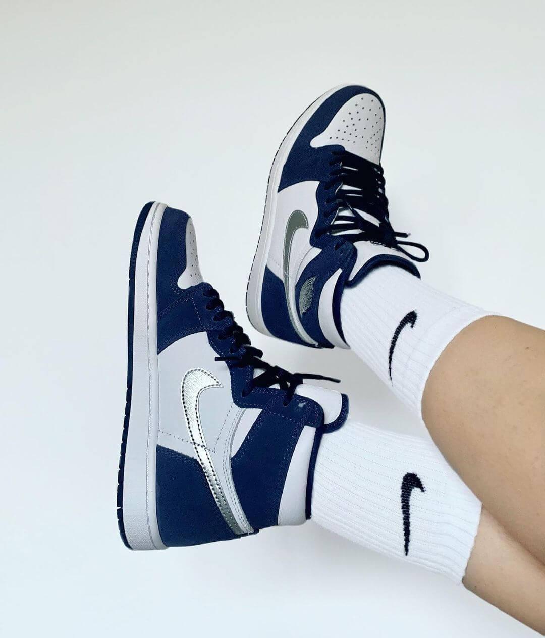 Custom Air Jordan 1 Midnight Navy Sneakers - tntwear1