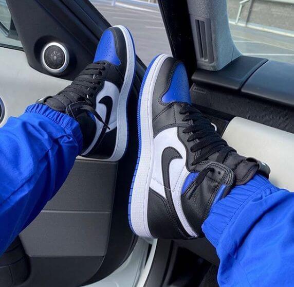 Custom Air Jordan 1 Royal Blue Toe Sneakers - tntwear1