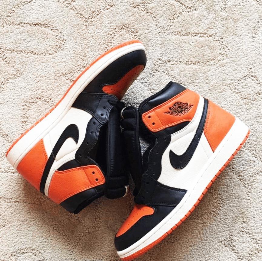 Custom Air Jordan 1 Shattered Backboard Sneakers - tntwear1