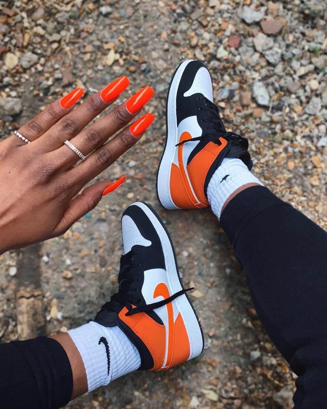 Custom Air Jordan 1 Shattered Backboard White Toe Sneakers - tntwear1