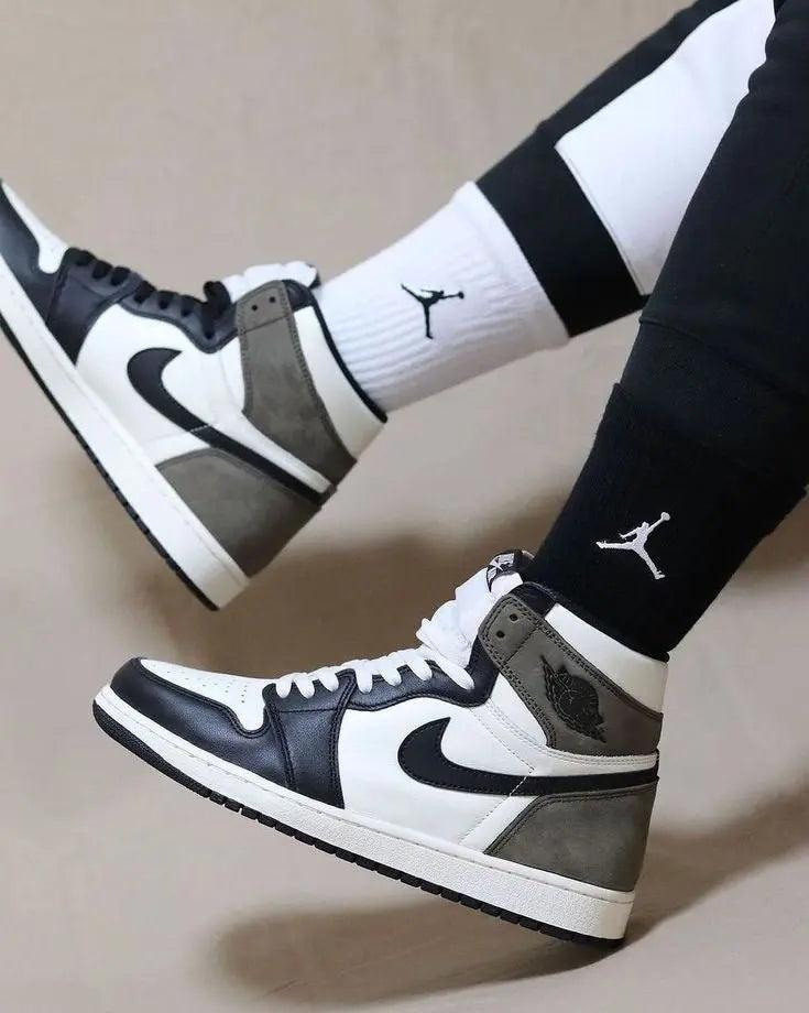 Custom Jordan 1 Retro High Dark Mocha High Q ( Customs And Box ), Jordan 1 Sneakers Active - tntwear1