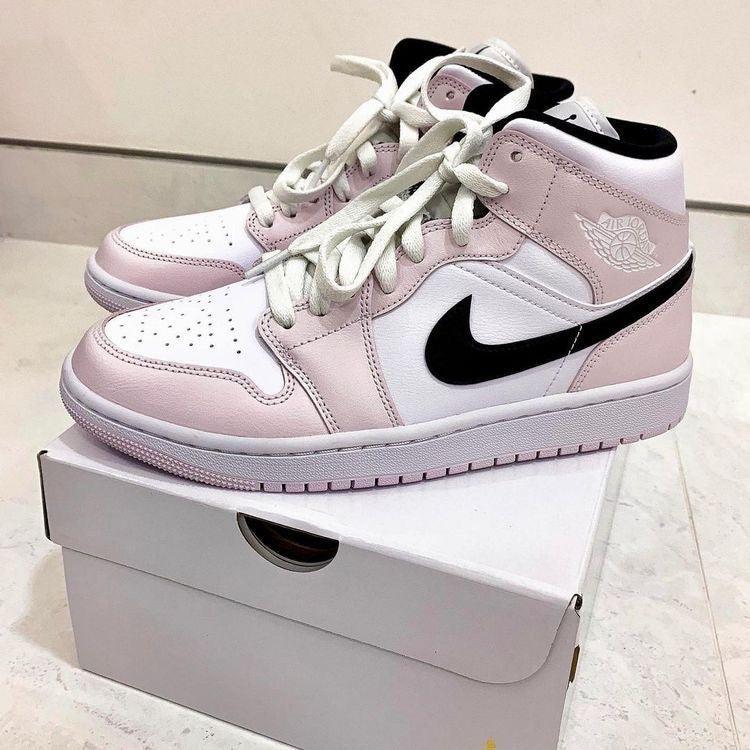 Custom Air Jordan 1 Pink Mid High Q - tntwear1