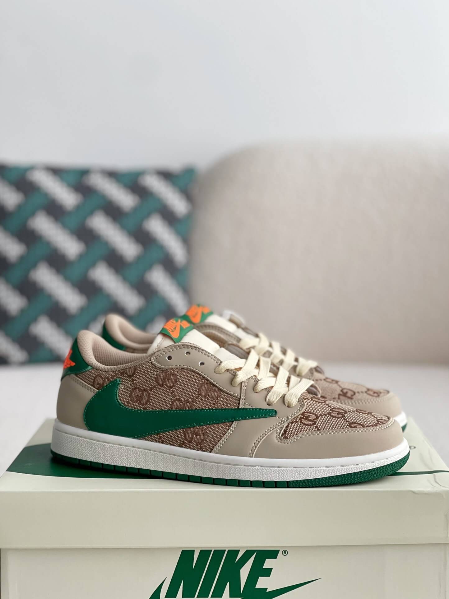 Gucci x Nike Brown Sneakers