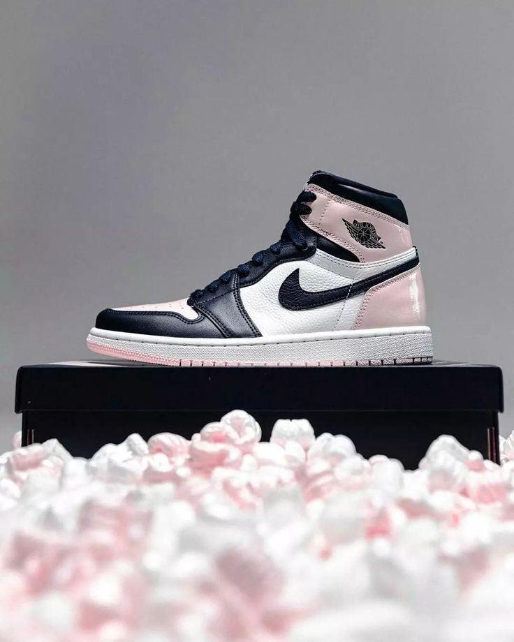 Air Jordan 1 Retro High Wmns OG SE 'Bubble Gum'