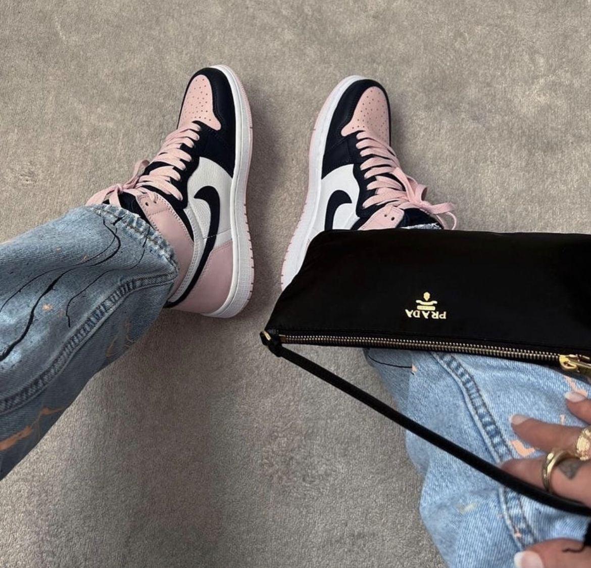 Air Jordan 1 Retro High Wmns OG SE 'Bubble Gum'