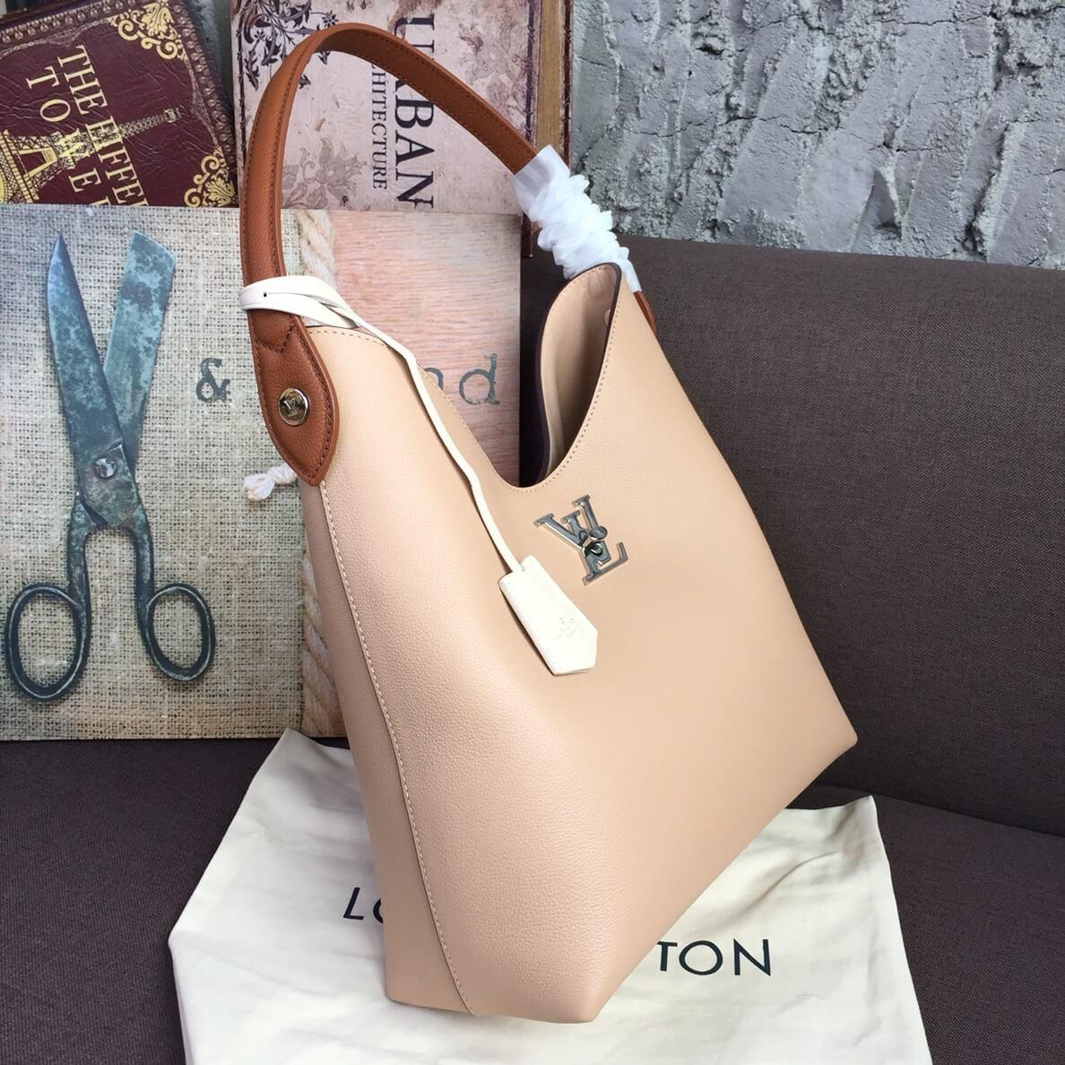 TntWear Beige Lockme Hobo Bag - LUV 602