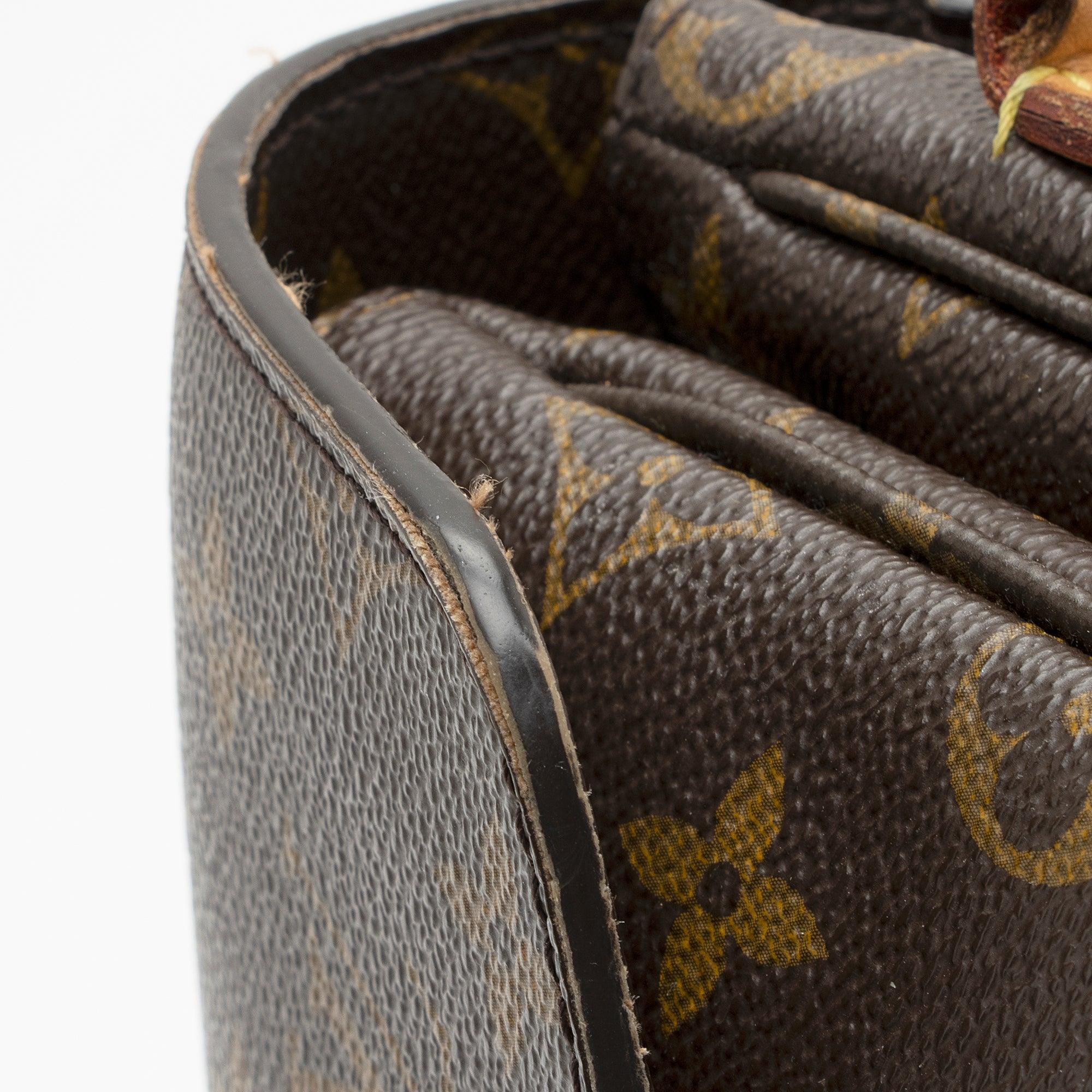 Louis Vuitton Monogram Canvas Pochette Metis Shoulder Bag - tntwear1