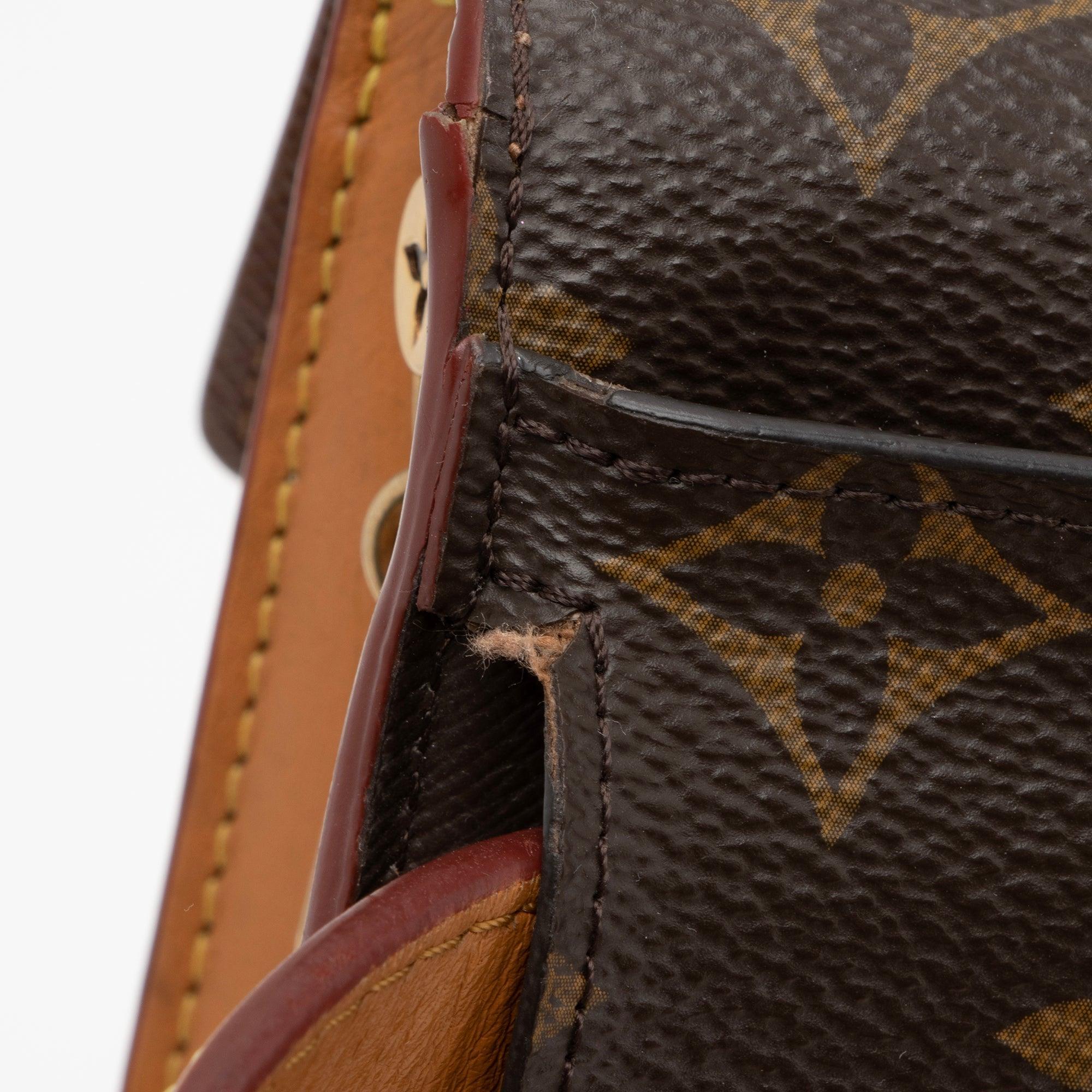 Louis Vuitton Monogram Canvas S Lock Belt Bag - tntwear1