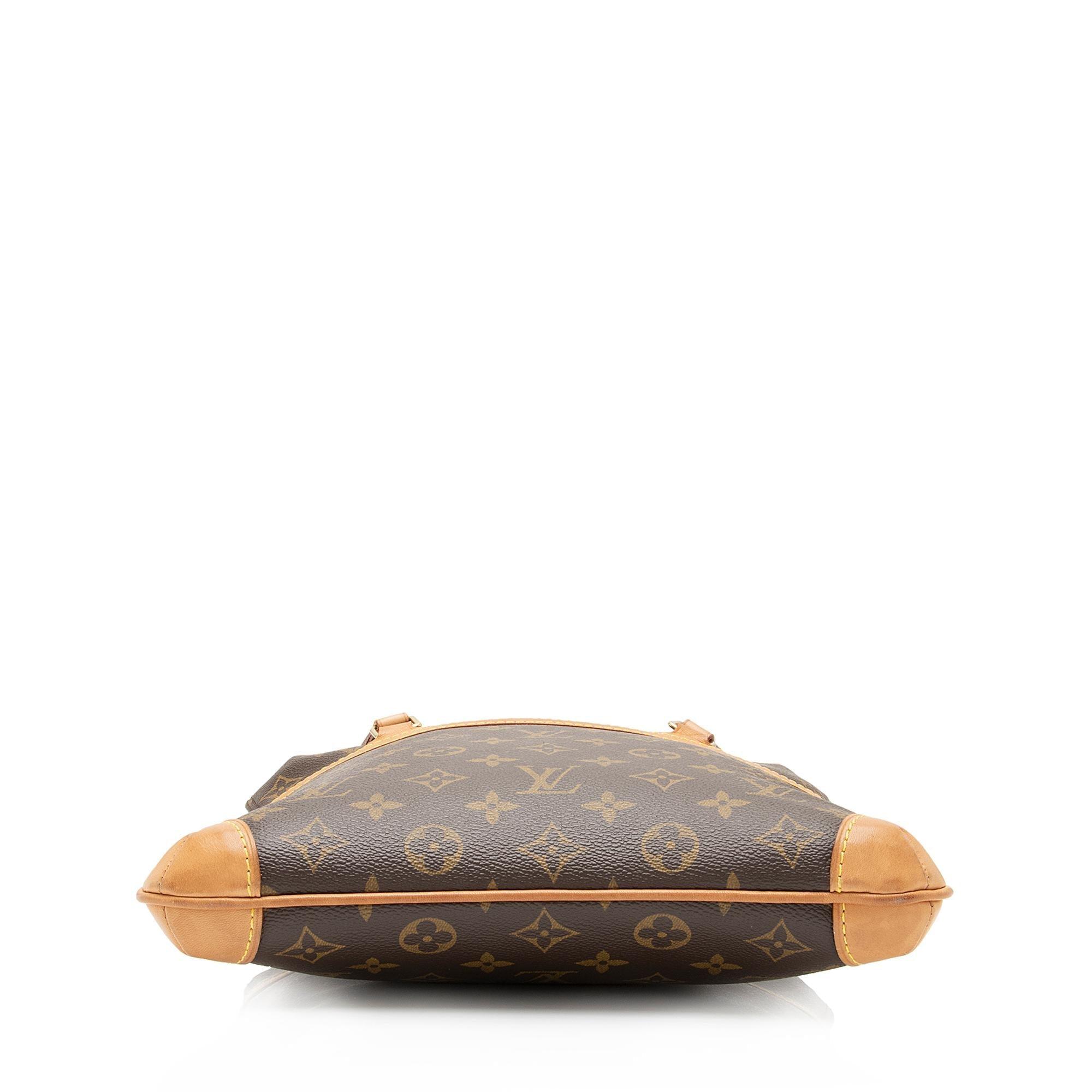 Louis Vuitton Monogram Canvas Sac Coussin GM Shoulder Bag - tntwear1