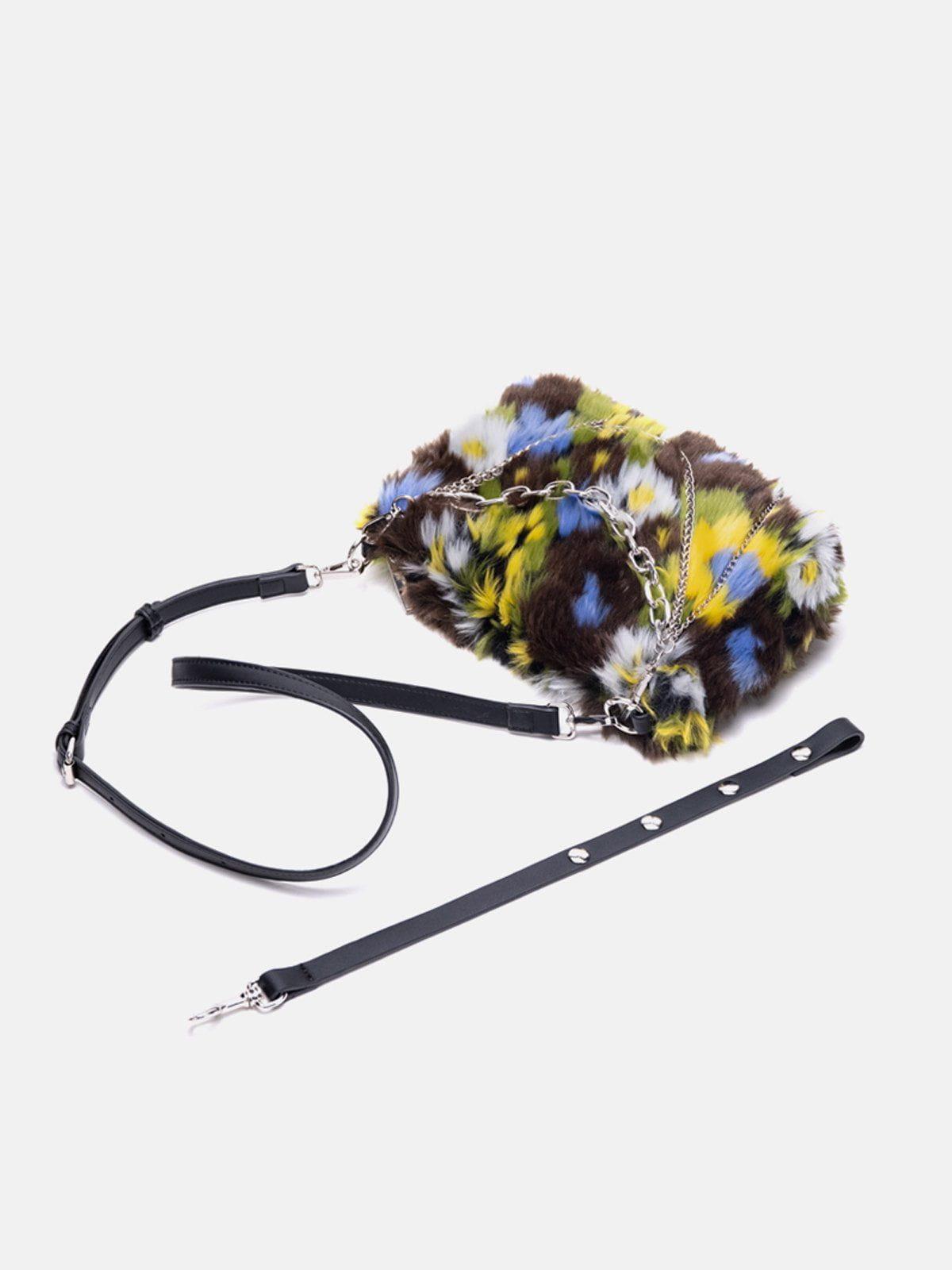 Tntwear® - Fleece Flower Chain Baguette Bag - tntwear1