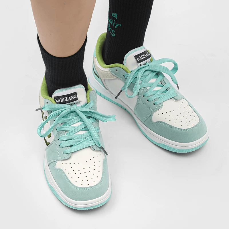 Tntwear® - Smile Embroidery Sneakers Green Shoes - tntwear1