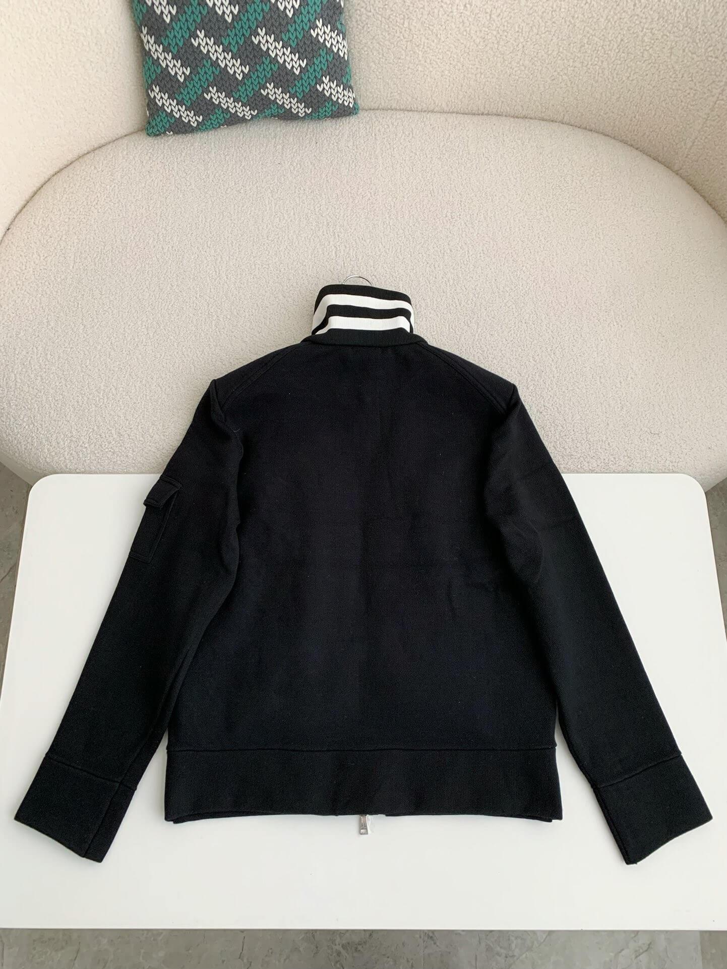 Moncler Down-paneled Black Cotton jacket - tntwear1